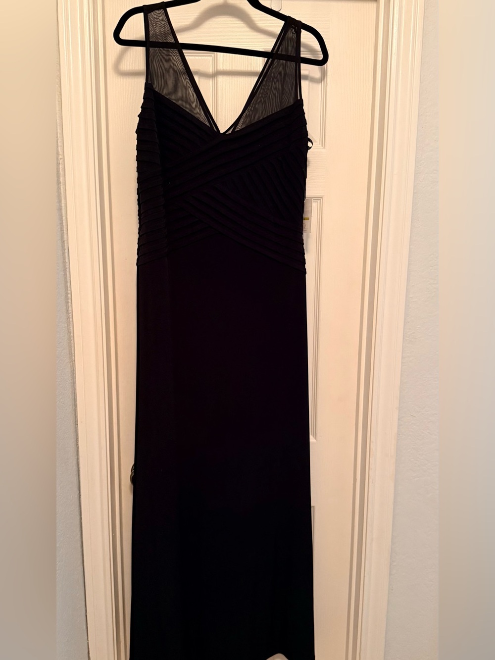 Calvin Klein Black Sleeveless V-Neck Maxi Dress Evening Gown Size 14 (KK16)
